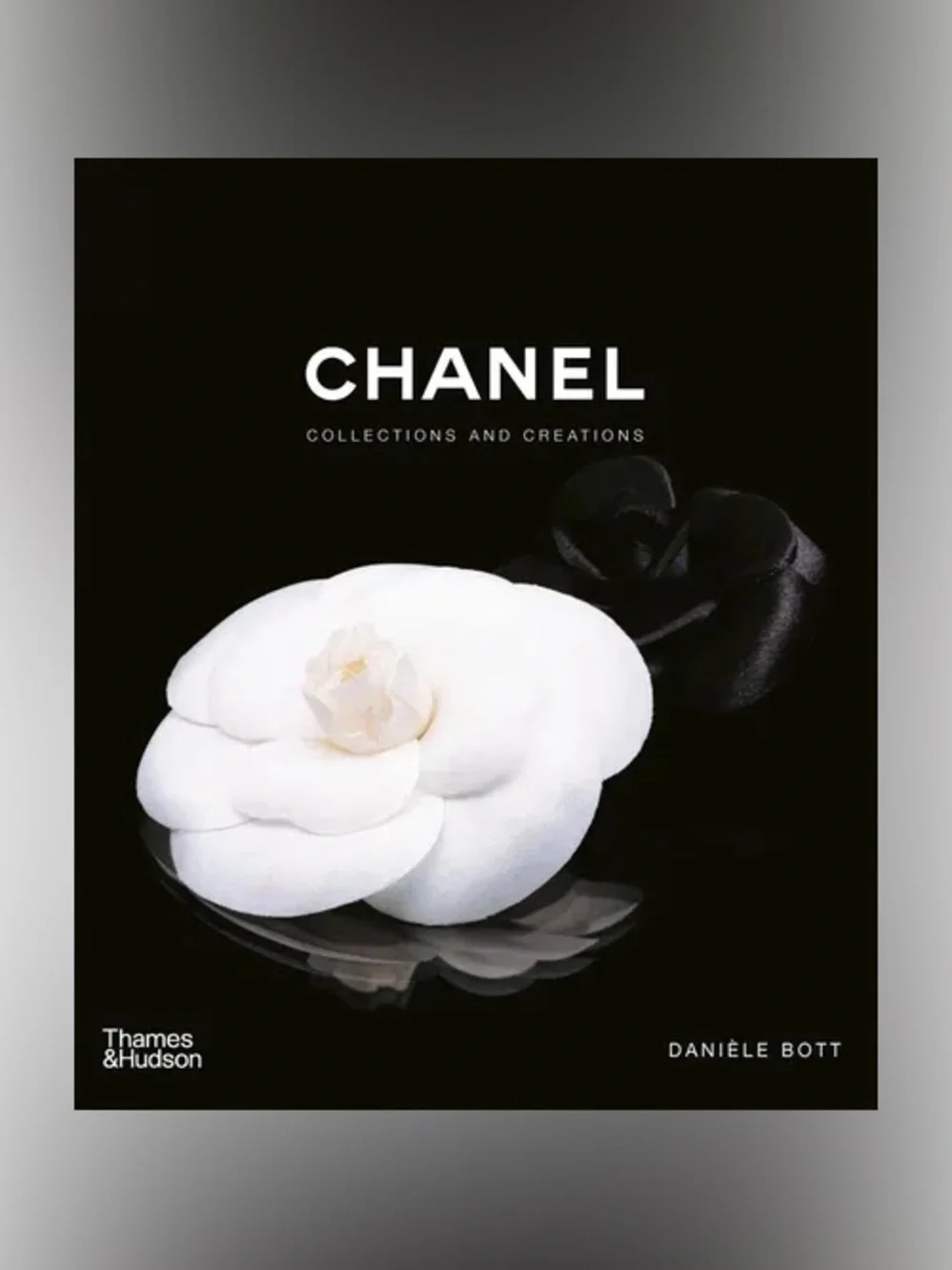 Chanel: Collections and Creations - Hardcover